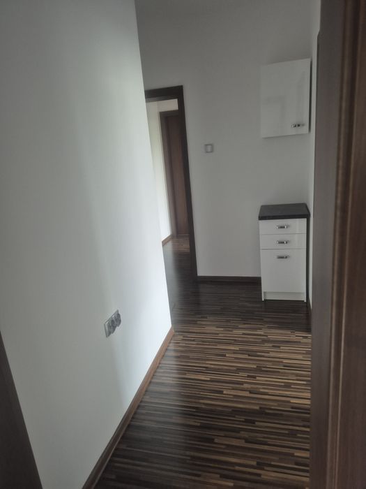 Wynajme mieszkanie 100 m² / Imielin centrum - Więcej