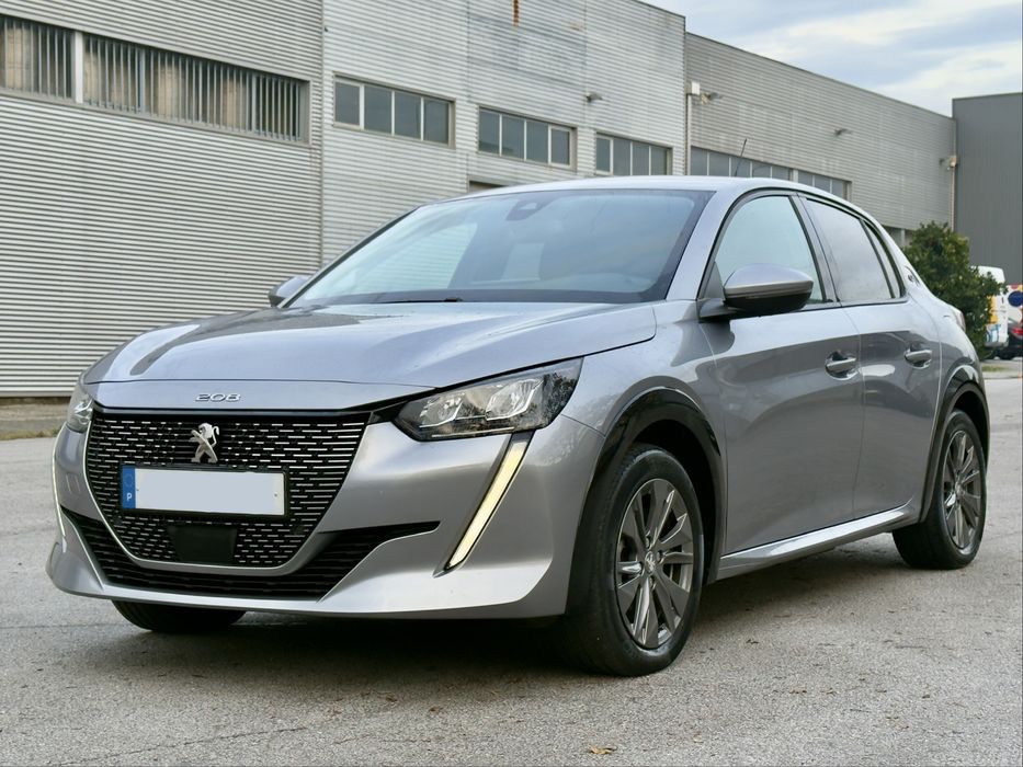 Peugeot E-208 ALLURE 50 KWH 136cv C/IVA