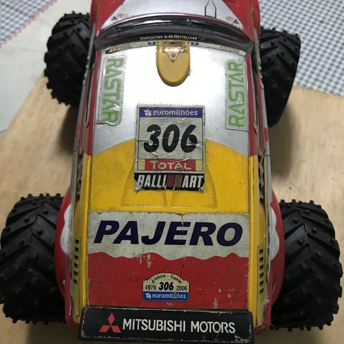 Miniatura todo terreno Mitsubishi Pagero
