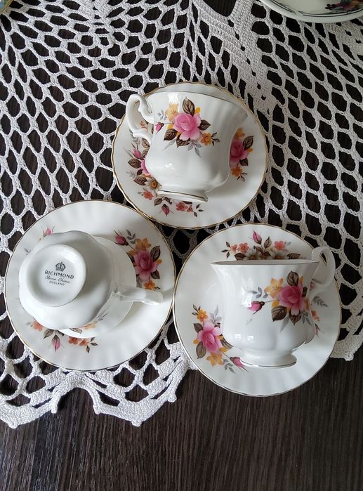 Чайна пара чашка  Royal Doulton Albert Leonardo Worcester