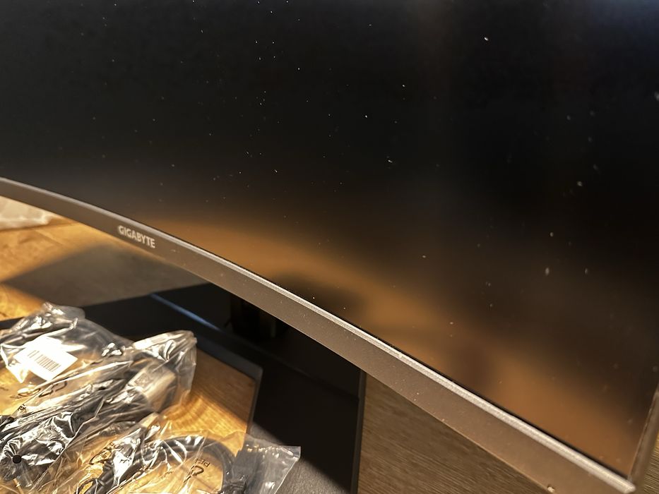 Monitor gigabyte G32QC