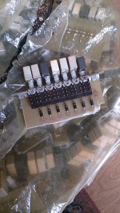 Piny, Styki, Odzysk, Złom, Eltra, Tranzystory UFO,