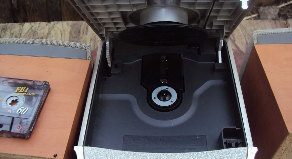 SONY CMT-NEZ3 Hi-Fi MP3 музыкальный центр