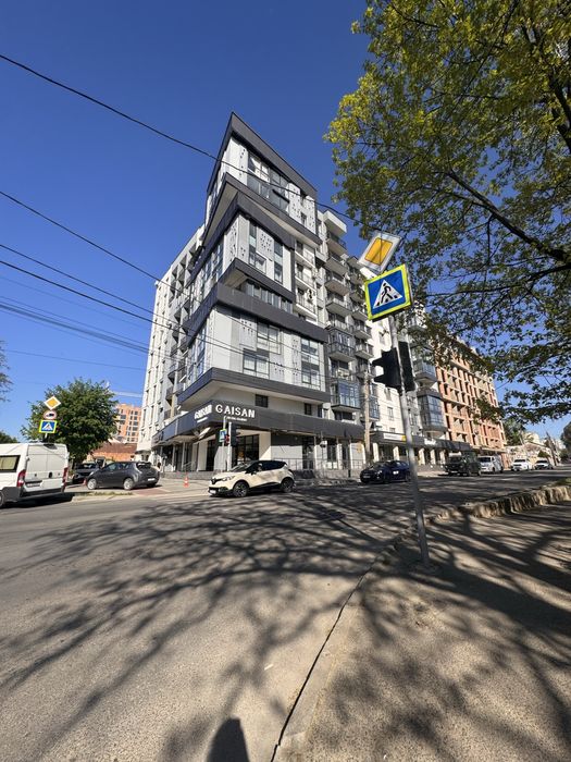 ТЦ «Майдан» 2-х кімнатна новобудова. Перша здача