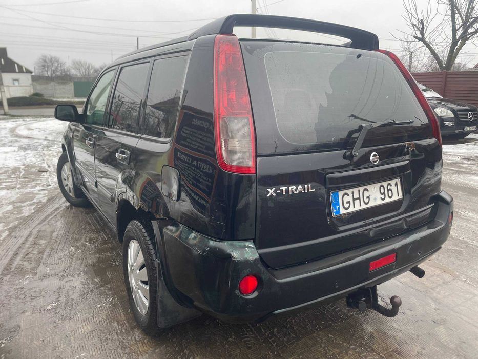 Позашляховик Nissan X-Trail 2.2 Дизель 4WD Повний привід