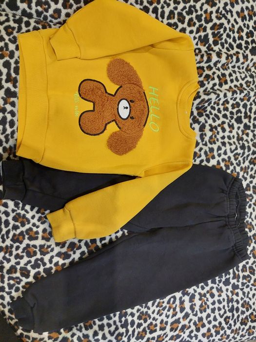 Теплий костюм. Розмір 98. Тёплый костюм.