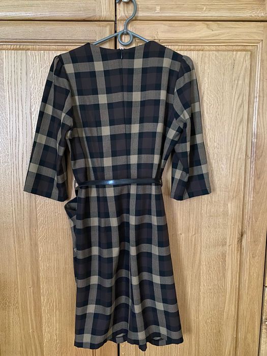 Цікаве осіннє плаття в ідеальному стані