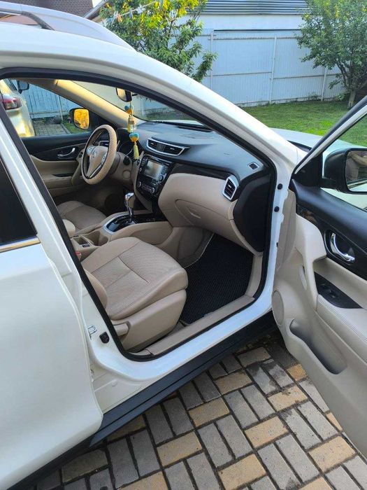 Nissan Rogue T32 SL 4WD