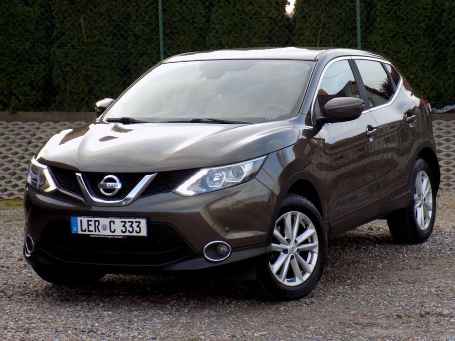 Nissan Qashqai Navi Kamera LineAssist Parkdistance
