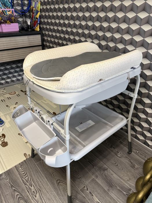 Пеленатор 2 в 1 з ванночкою Chicco