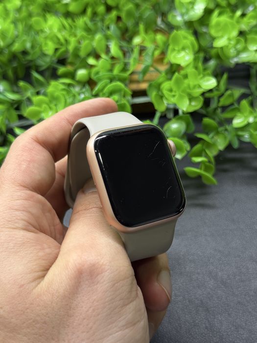 Apple Watch 5, 40mm, Rose Gold (Neverlock) Епл Вотч 5