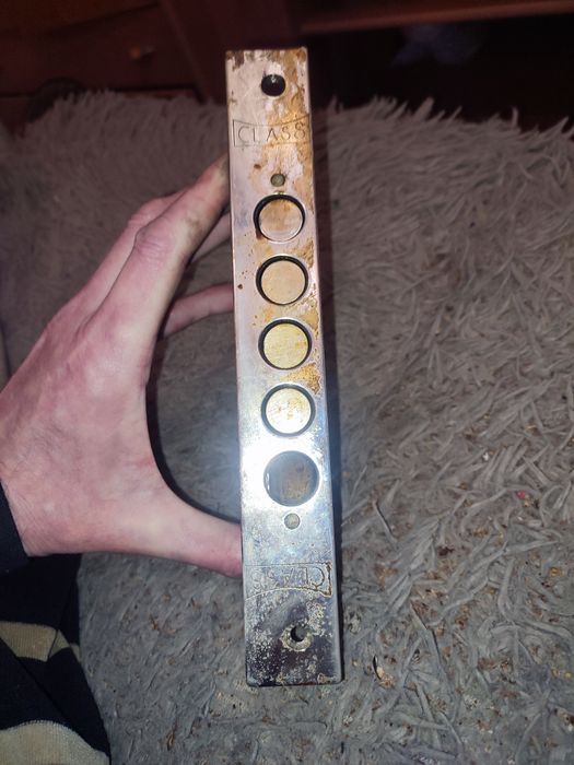 Замок class сувальднный