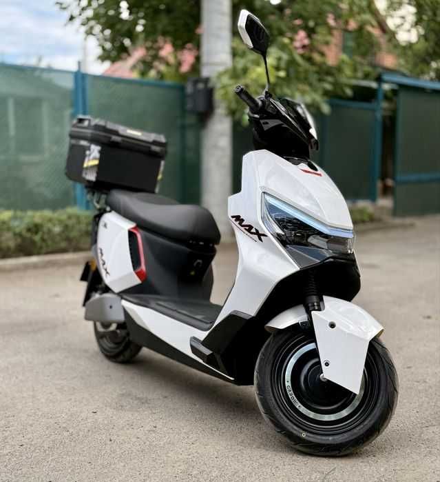 Garow L850 2999W-72V-48Ah LifePo4 Електро скутер Велоскутер 2026 чорний