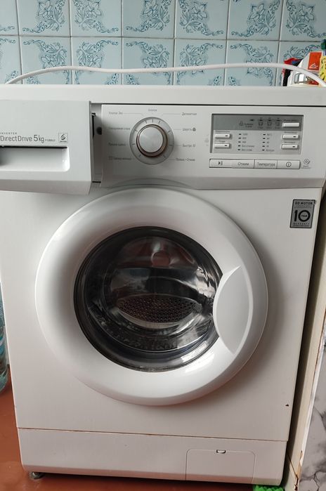 Продам пральну машину ціна 5000, торг, самовивіз.