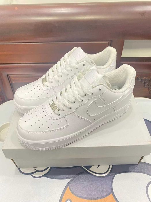 Buty meskie Mokasyny Nike_Air_Force_1_Low '07_Biały R.42