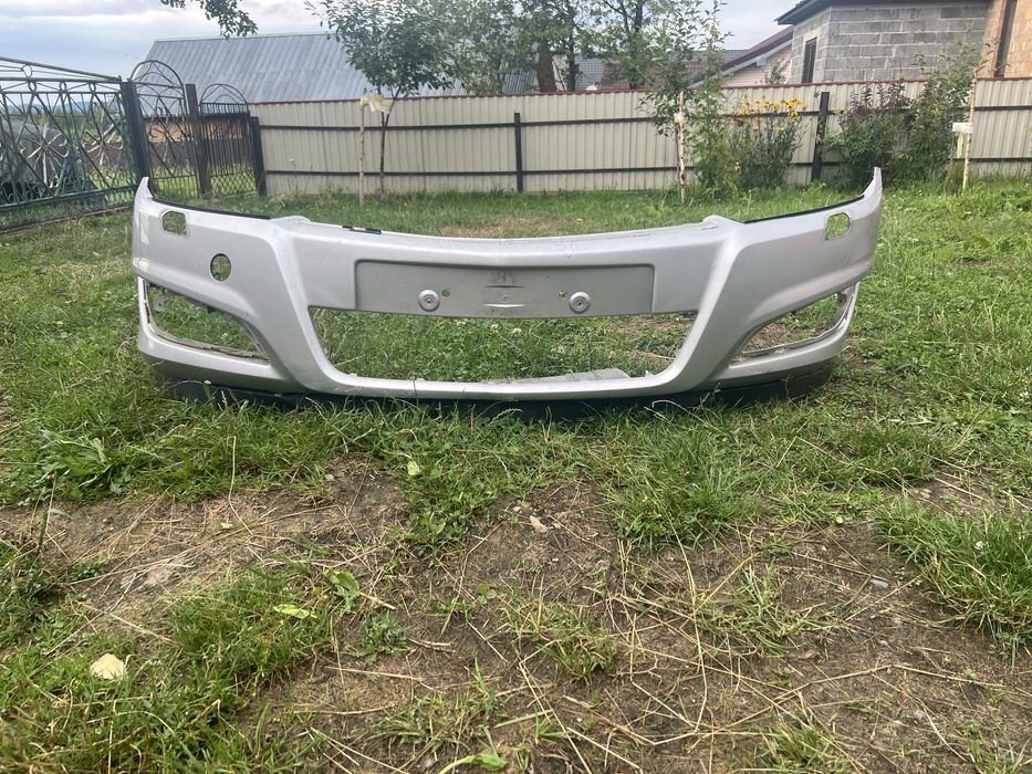 Бампер опель астра н 2009