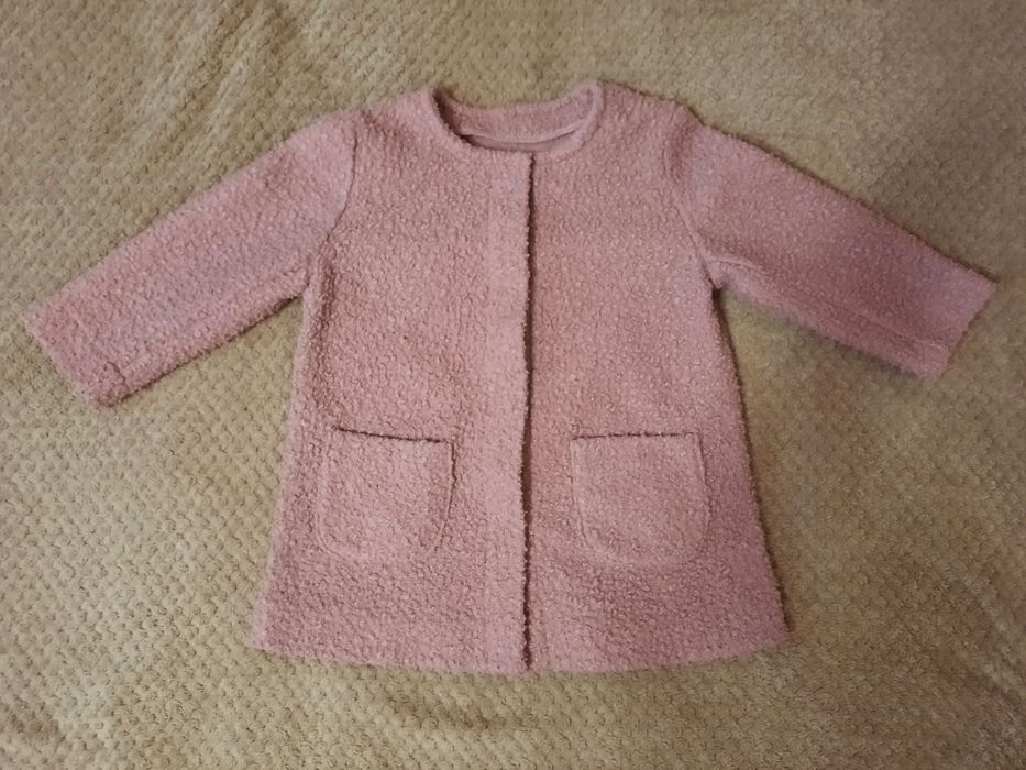 Пальто на девочку