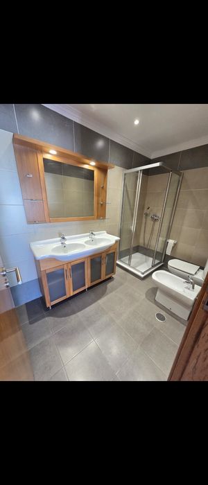 Quarto de casal mobilhado