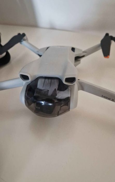 DRON DJI mini 3 Fly More Combo.