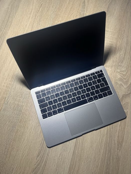 Apple Macbook Air 2018