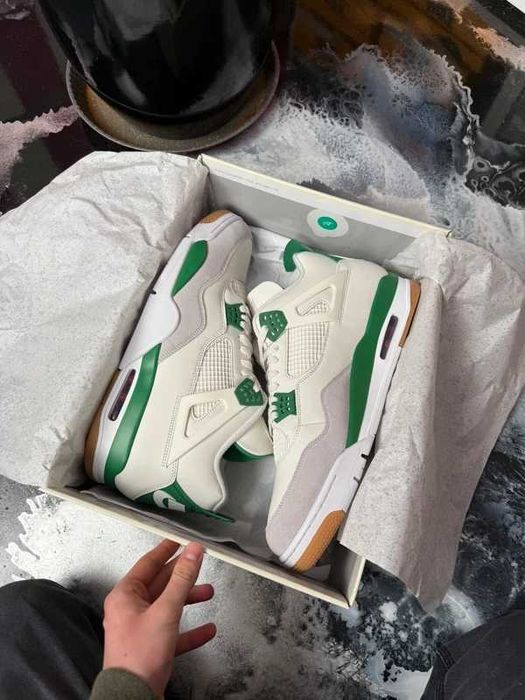 Jordan 4 Retro SB Pine Green R.42.5