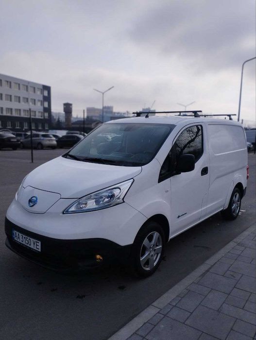 Nissan e-NV200 2015
