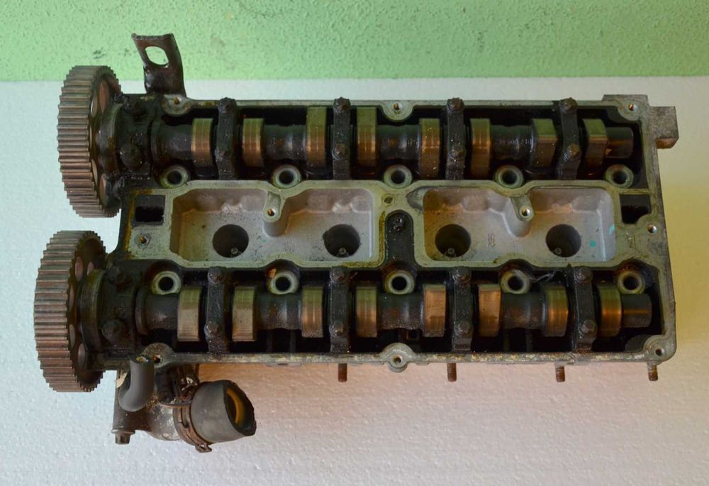 Głowica Silnika Opel 1.8 16V X18XE1