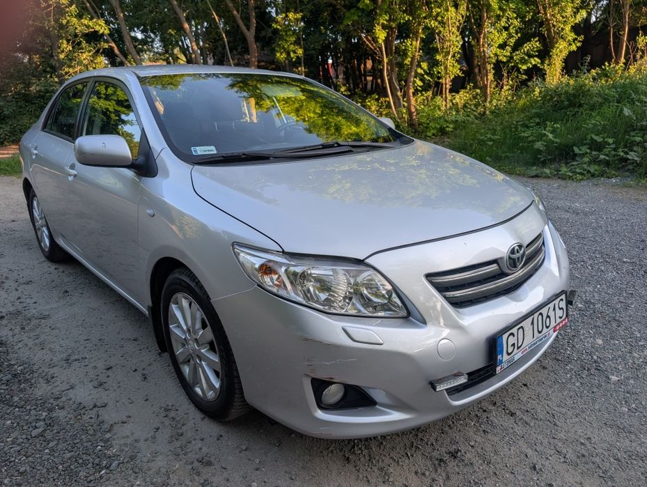 Toyota Corolla E15 1.6 benzyna