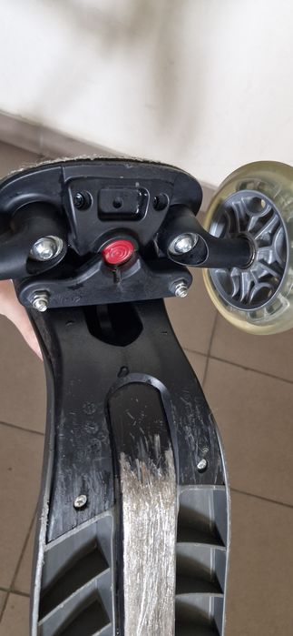 Самокат Globber (4-12 років)