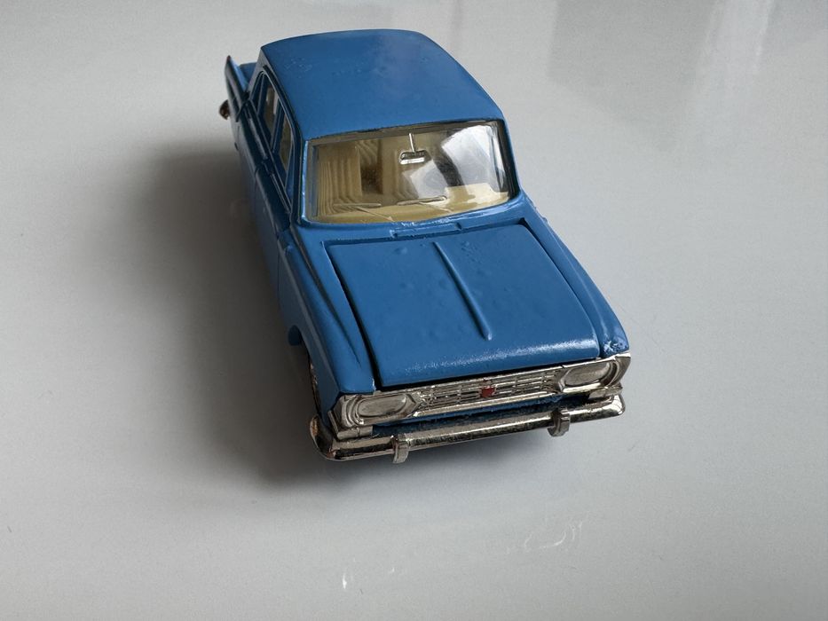 Москвич 408  1:43 масштабная модель 1975г.