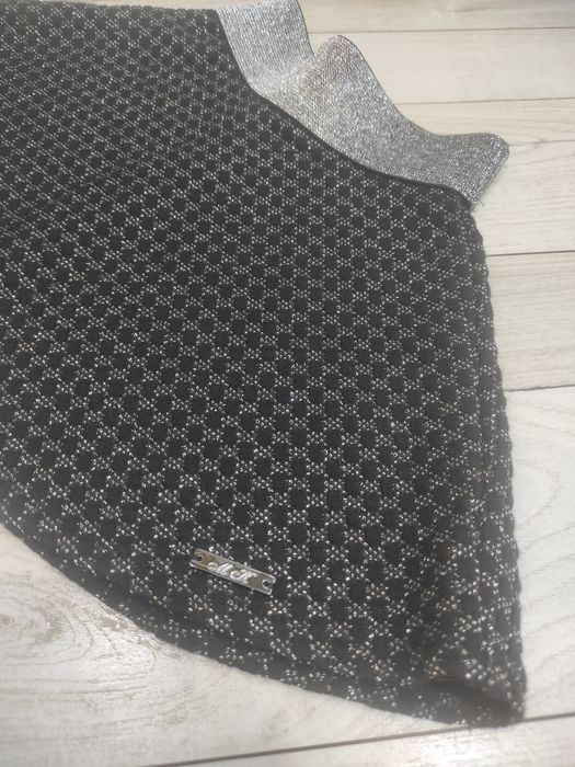 Połyskująca spódniczka na gumie