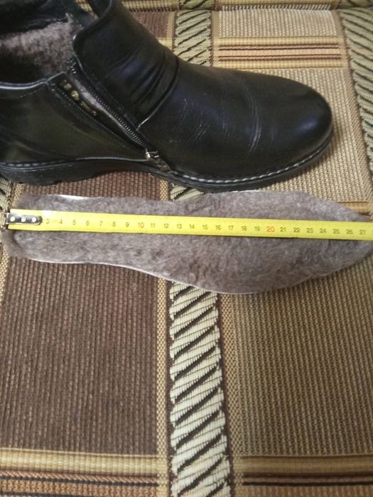 Сапожки шкіряні НОВІ зимні чоловічі.