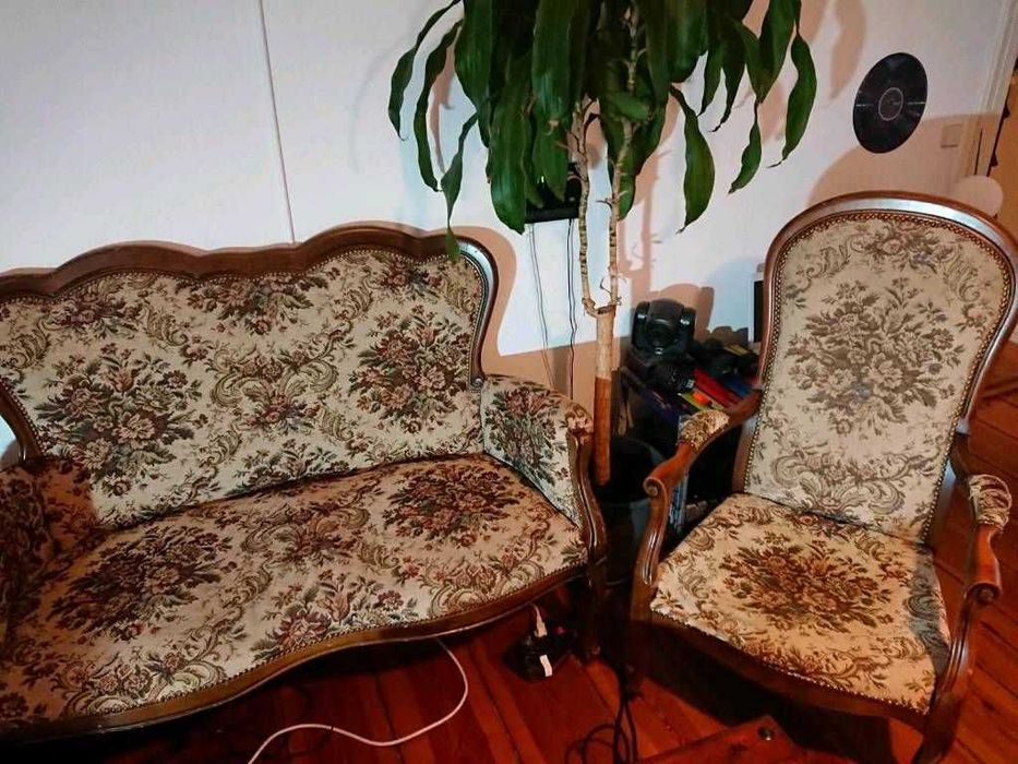 Kanapa Sofa Antyczna z fotelem fotel z podnóżkiem meble antyczne