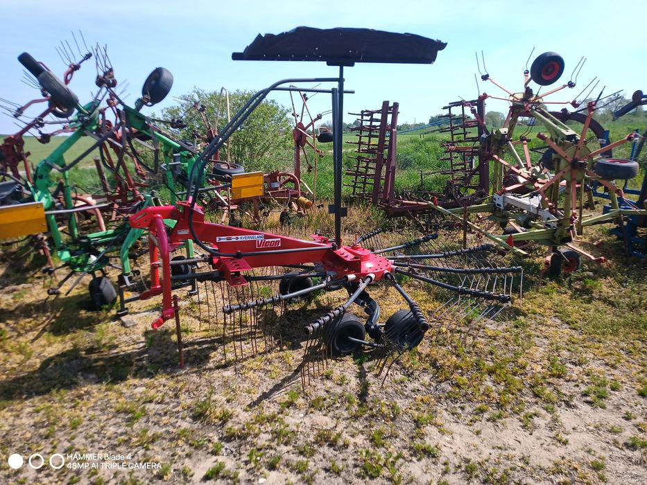 Zgrabiarka karuzelowa fella Claas