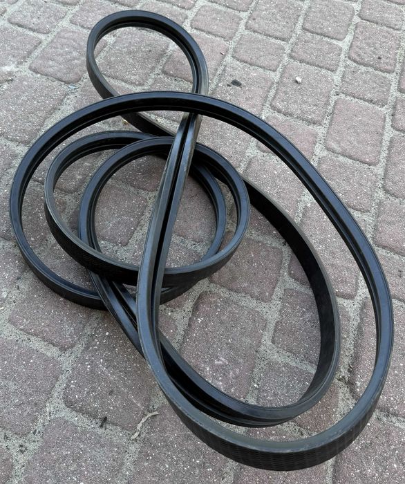 Pas sieczkarni 2 rowki New Holland TX 62, 63, 64, 65, 66, 67, 68