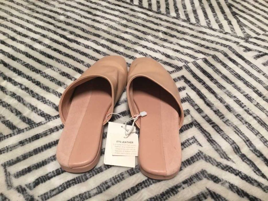 Kapcie skórzane marki Zara Home rozmiar 38