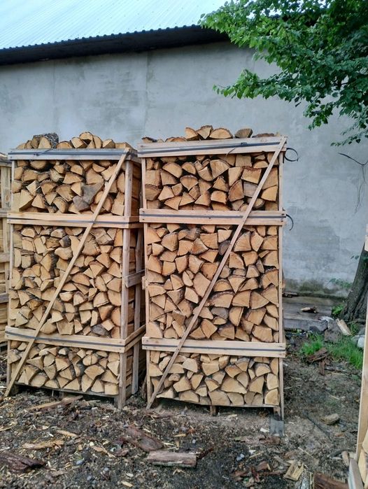 Дрова твердопаливні з доставкою круглі,колоті