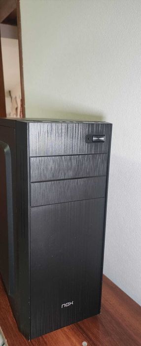 PC Windows 7 (Em ótimo estado)