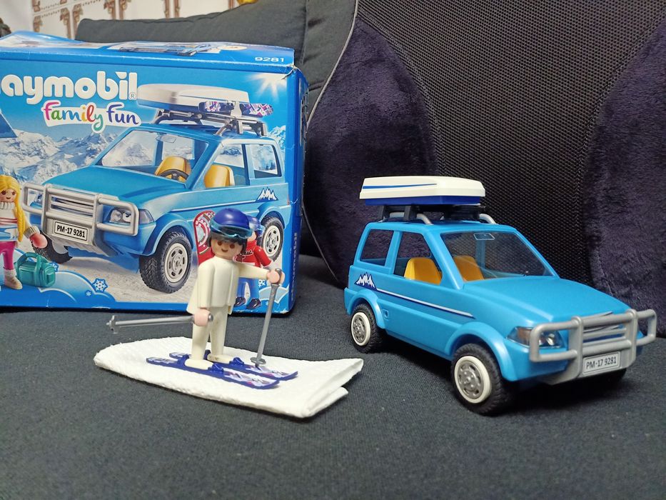 Playmobil Carrinho brinquedos criança família casa quarto apartamento vivenda carro cozinha escritório gabinete.