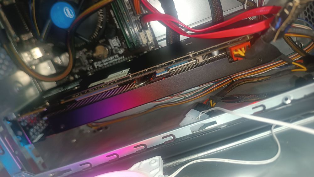 Відеокарта gtx 1070 ti 8gb Gallardo