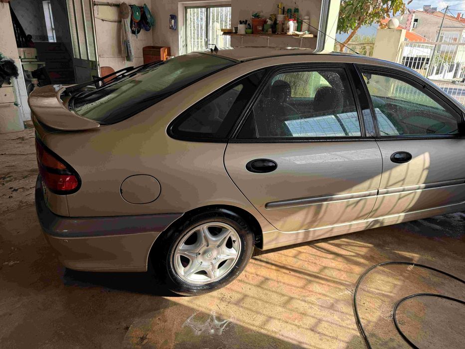 renault laguna 1.9 DTI