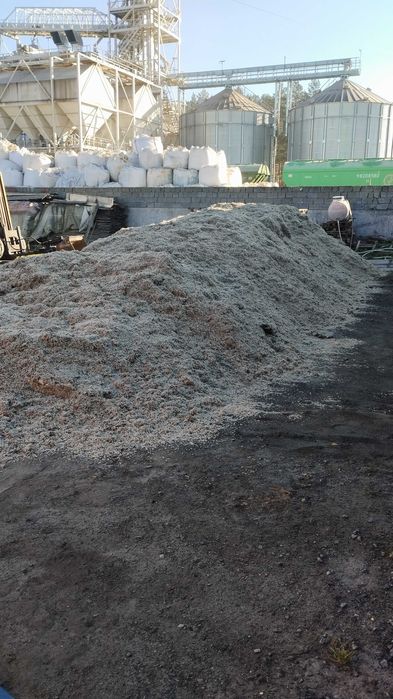 Доставка жому фурой