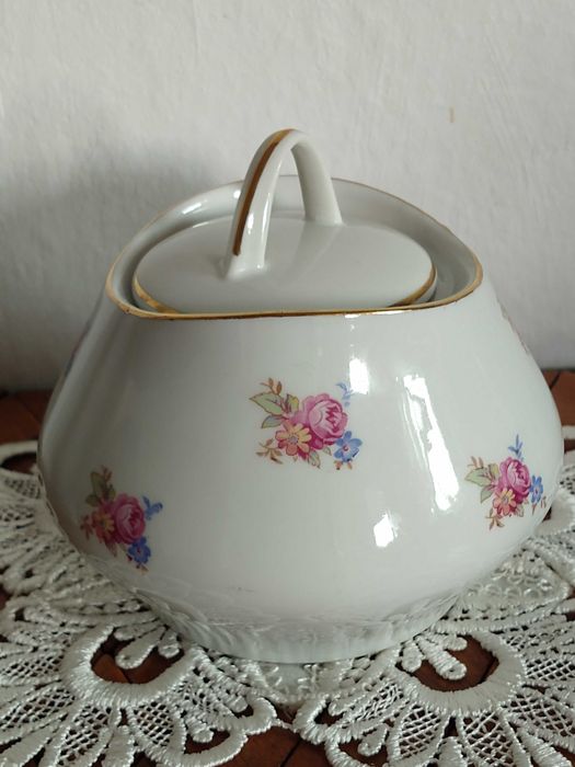 sygnowana cukiernica porcelanowa - Czechosłowacja