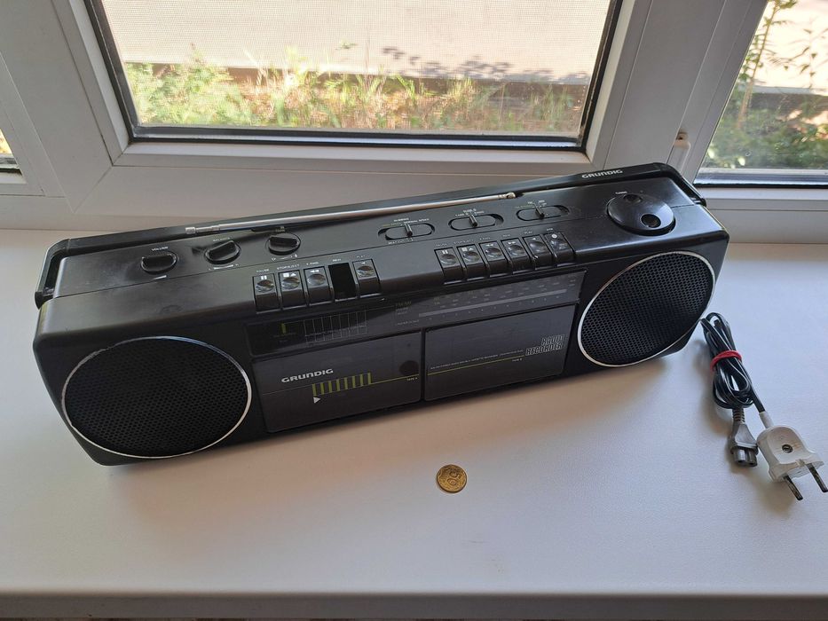 Двохкасетна магнітола Grundig RR 1110
