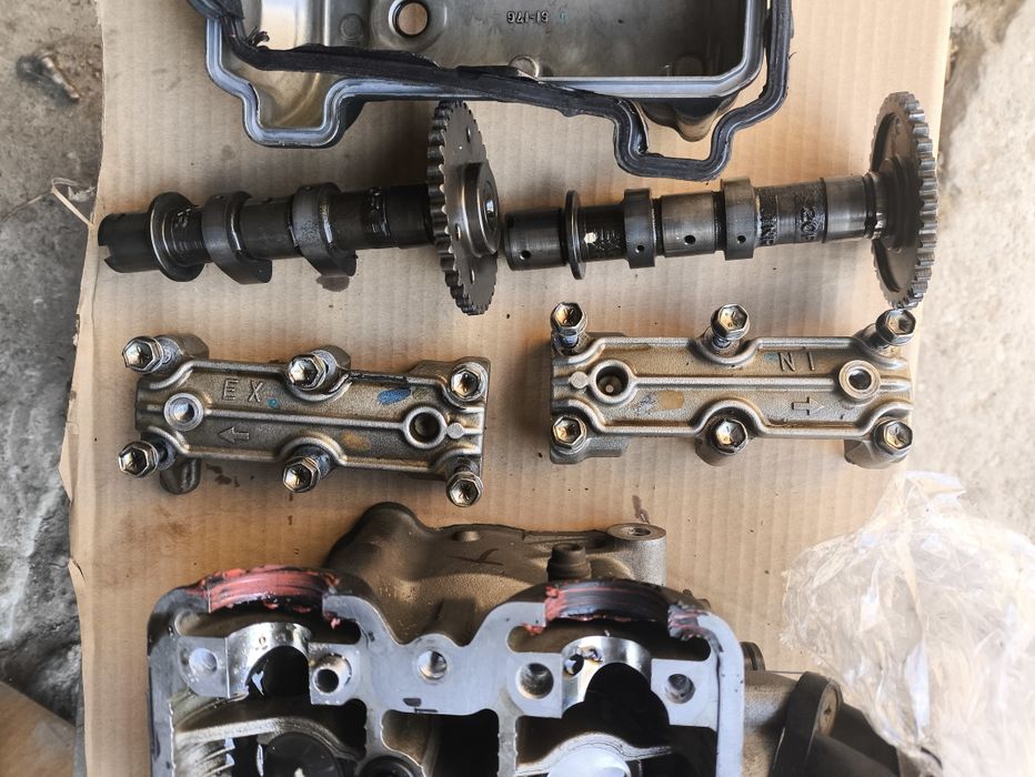 Suzuki sv 650 Głowica 2004