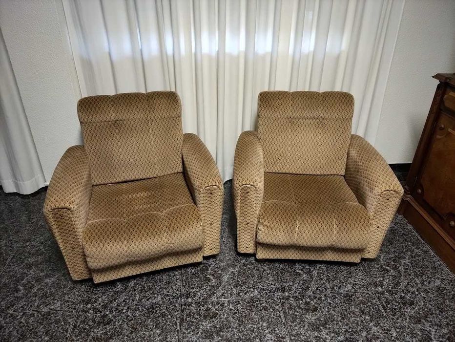 Conjunto de 3 sofás com cama tipo ortopédica