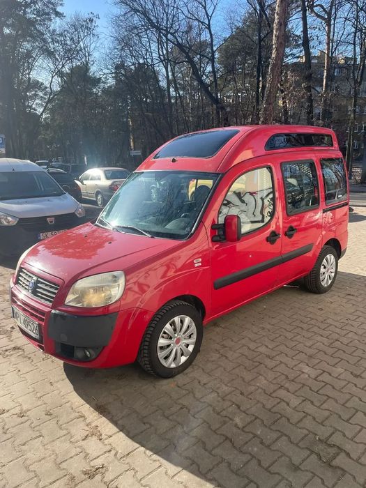 Fiat Doblo Fiat Doblo 2006 benzyna, do przewozu osób niepełnosprawnych.