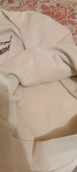 Продається кофта стан новий одягнута 1 раз ціна 500 грн