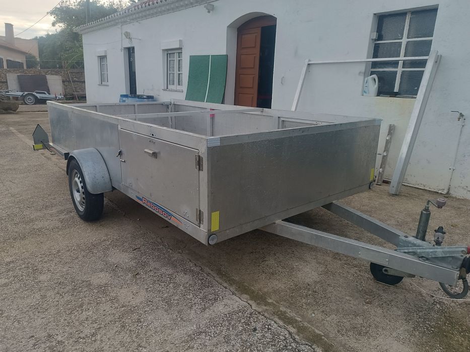 Atrelado Rebosov.  Todo em Alumínio