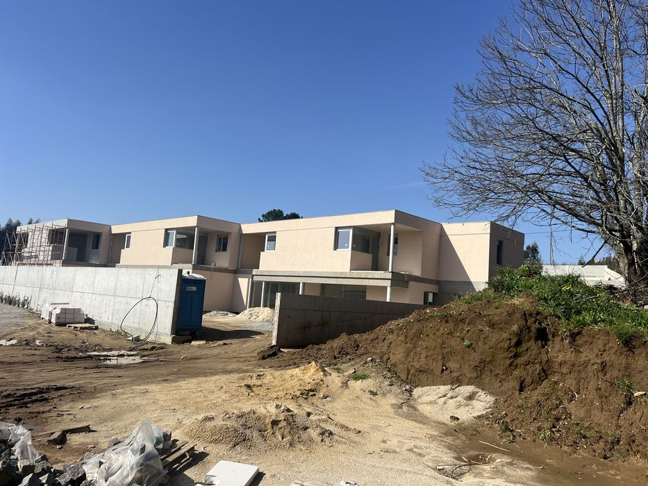 MORADIA T3 EM Grijo Nova